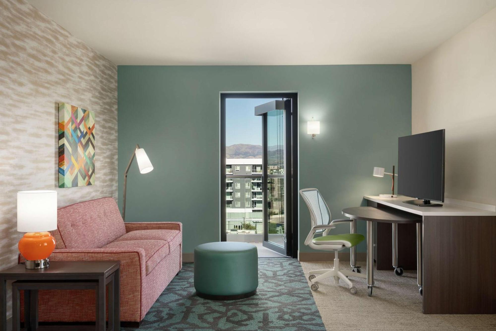 Home2 Suites By Hilton Woodland Hills Los Angeles Ngoại thất bức ảnh